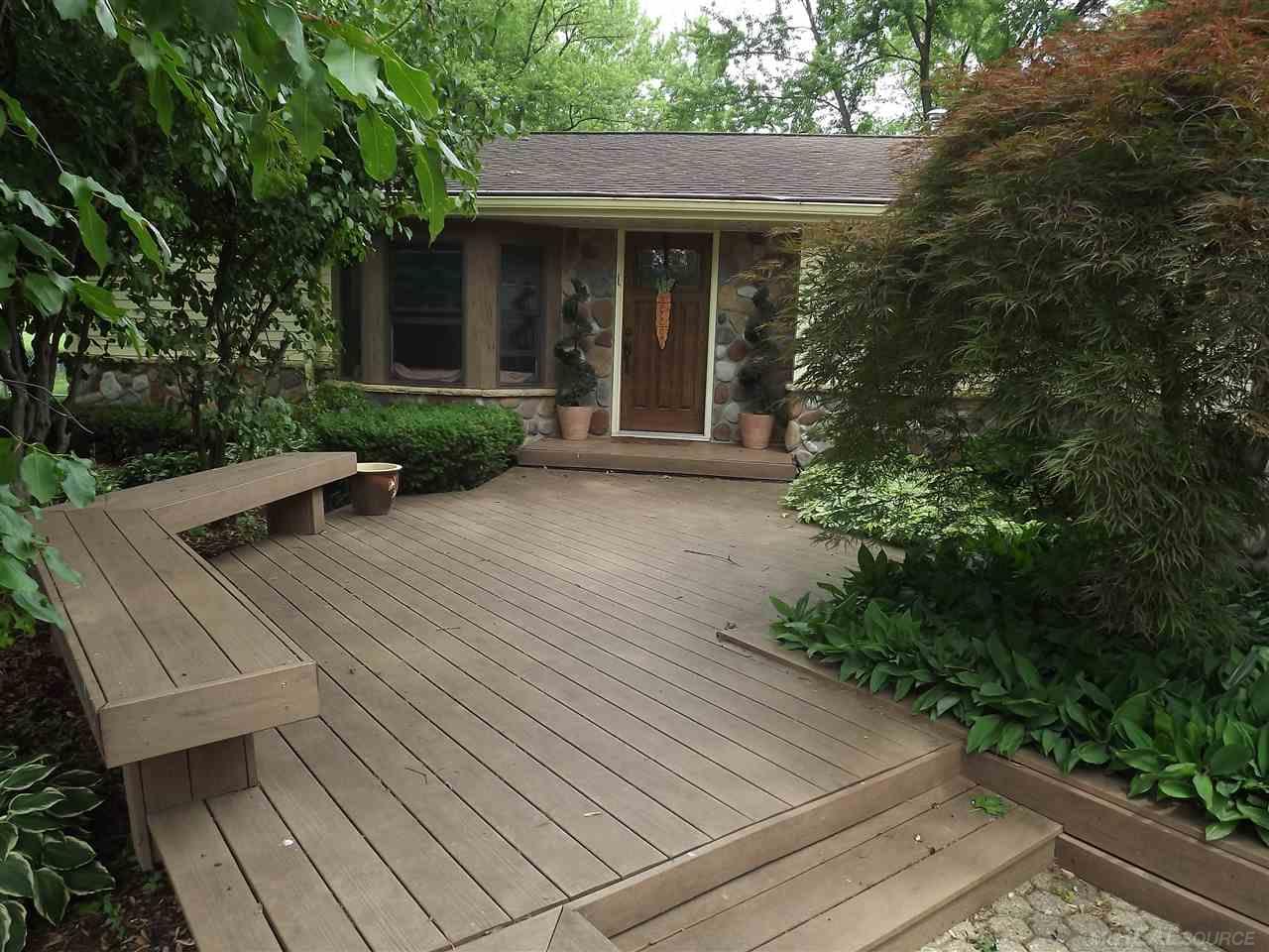 410 Lehigh Road Rochester Hills, MI 48307 - Photo 3 of 26