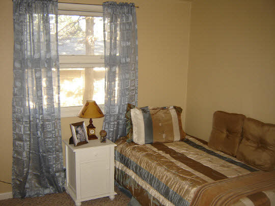 2010 Bradley Road Rockford, IL 61107 - Photo 8 of 10 Gallery Image 8