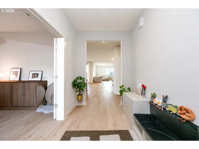 $899,900 | 16800 Southwest Dowitcher Lane, Beaverton, OR 97007