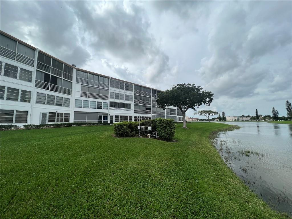 1054 Cornwall C, Unit 1054 Boca Raton, FL 33434 - Photo 17 of 22 Photo 17