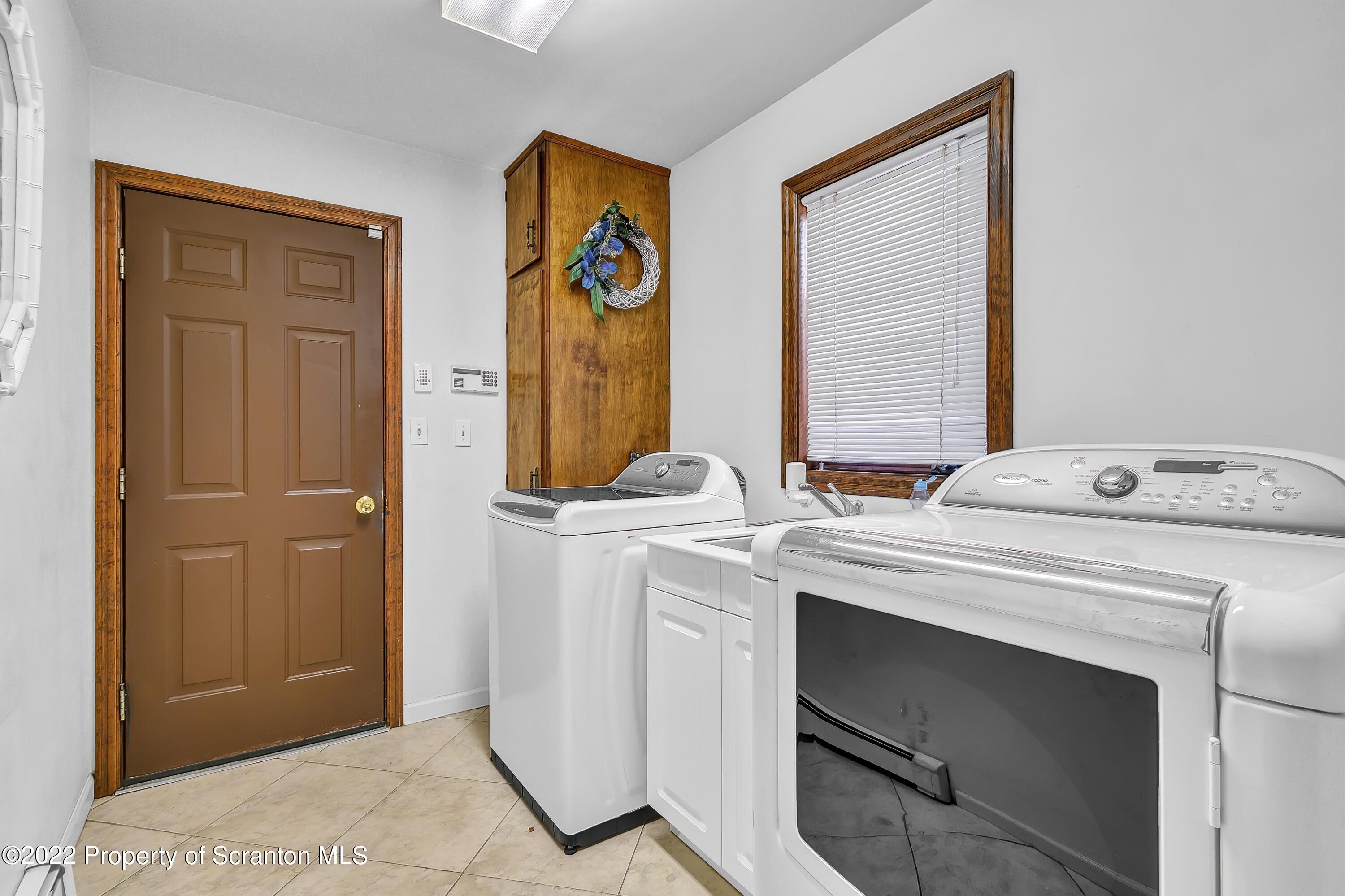 1345 Glenview Road Clarks Summit, PA 18411 - Photo 37 of 65 Gallery Image 37