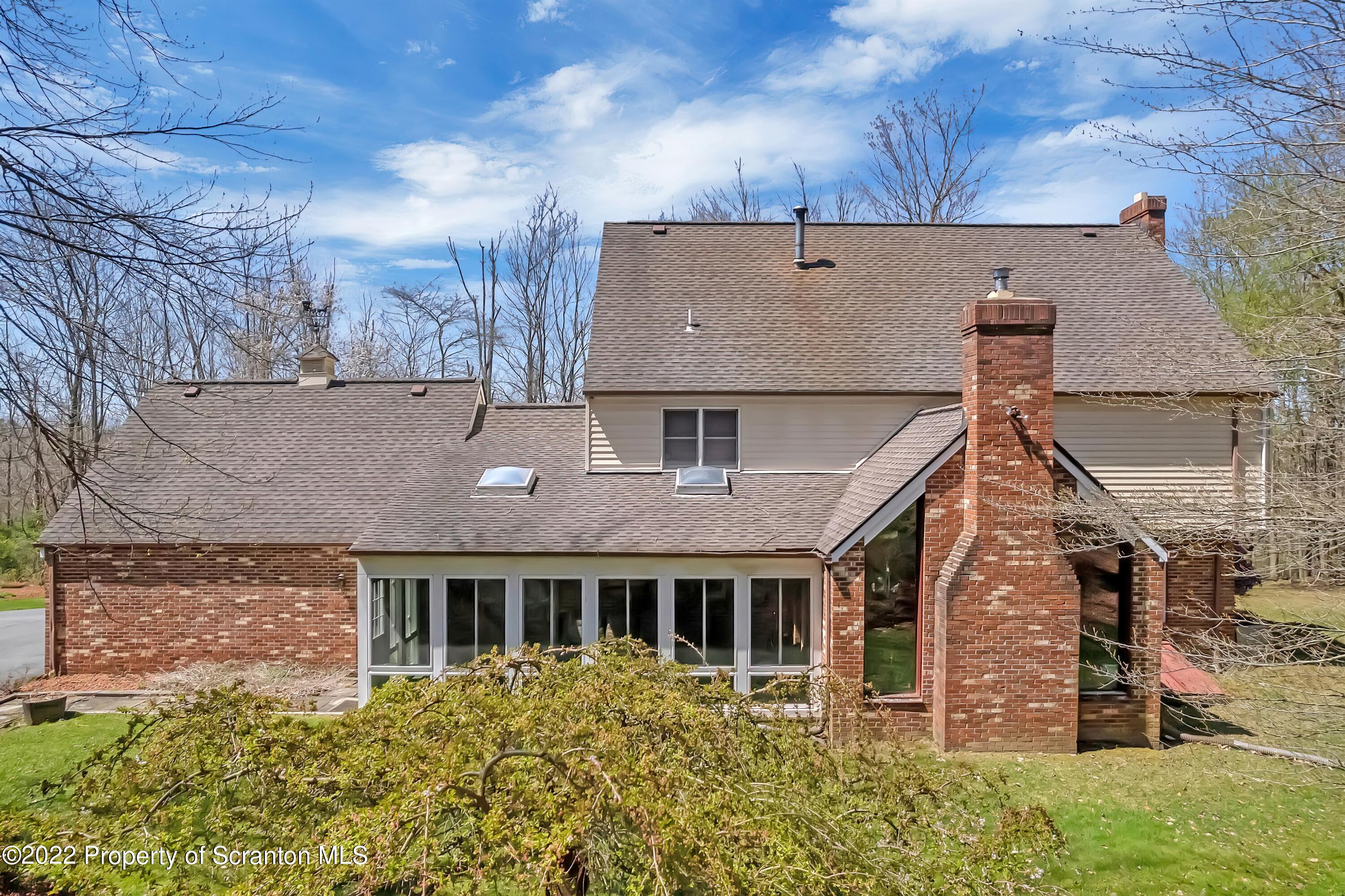 1345 Glenview Road Clarks Summit, PA 18411 - Photo 7 of 65 Gallery Image 7