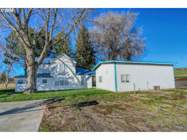 $450,000 | 1330 College Street, Echo, OR 97826