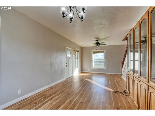 $450,000 | 1330 College Street, Echo, OR 97826