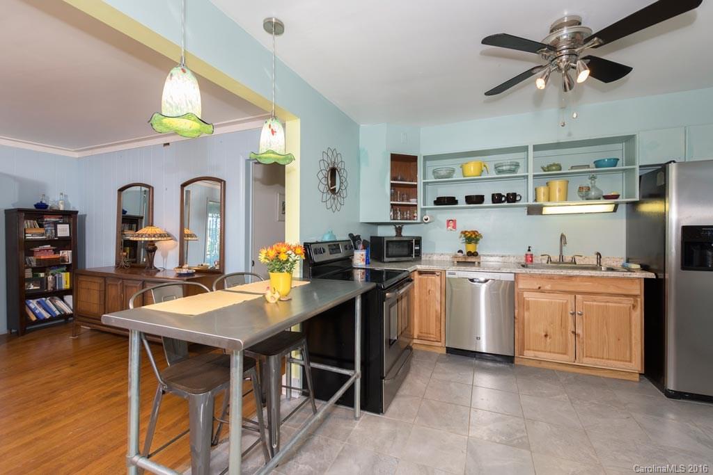 41 Rash Road Asheville, NC 28806 - Photo 2 of 23 Gallery Image 2