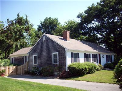 162 New Boston Road Dennis, MA 02638 - Photo 1 of 18 Primary Photo
