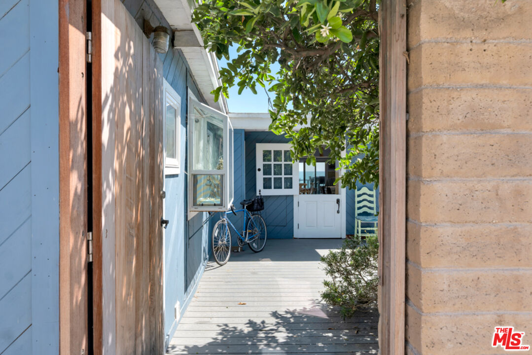 24528 Malibu Road Malibu, CA 90265 - Photo 3 of 68