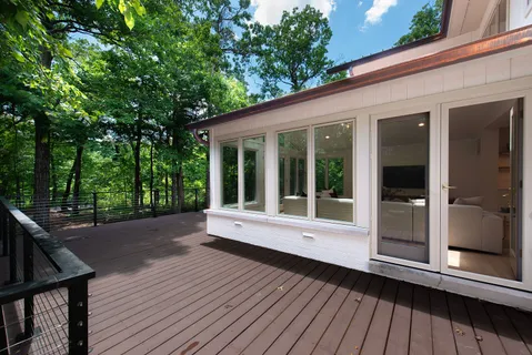 $3,750,000 | 1221 Loch Lane, Lake Forest, IL 60045