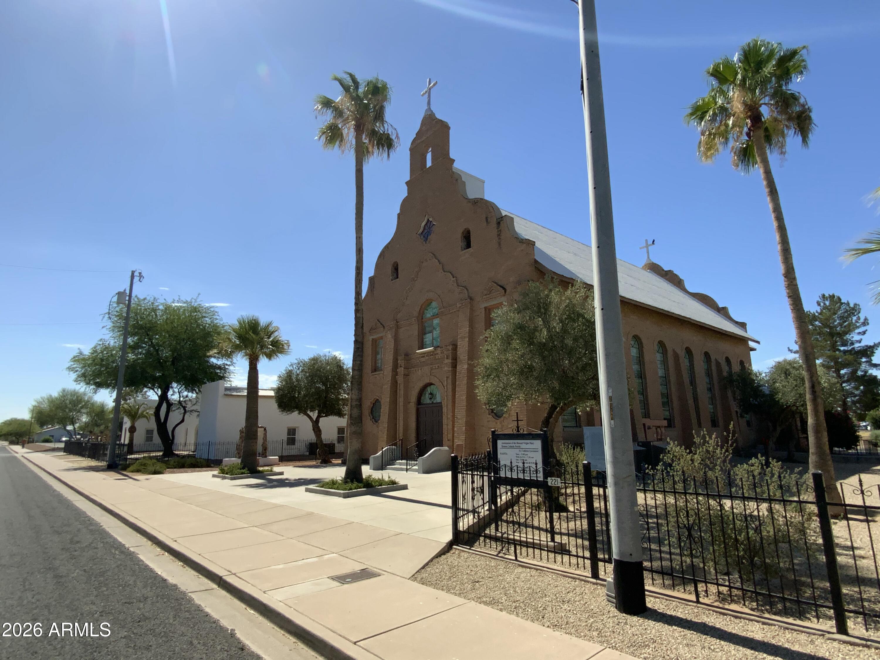 24032 East Cholla Road Florence, AZ 85132 - Photo 27 of 31 Nearby Historic Downtown Florence