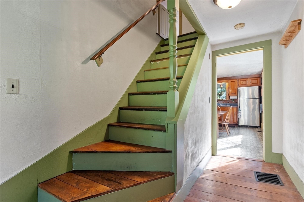 38 Laurelwood Road Sterling, MA 01564 - Photo 32 of 40 Gallery Image 32