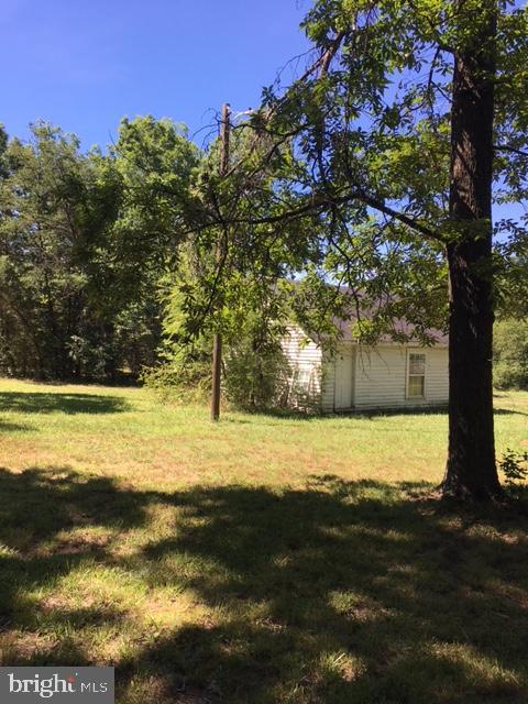 20393 Cedar Grove Road Culpeper, VA 22701 - Photo 5 of 9 Garage