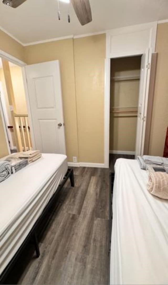 3676 Lower Honoapiilani Road, Unit C301 Lahaina, HI 96761 - Photo 28 of 49 a bedroom with a bed and a dresser