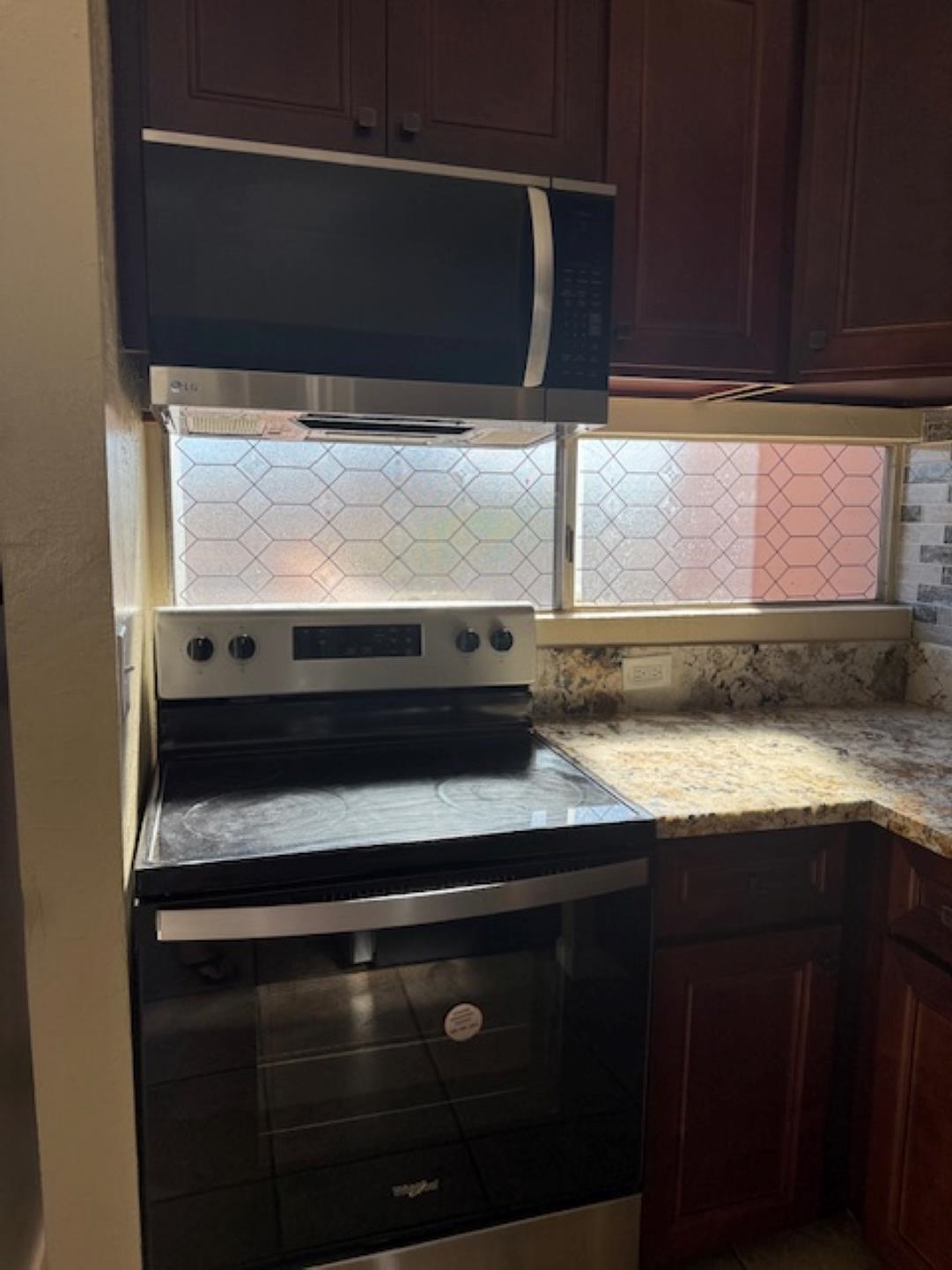 3676 Lower Honoapiilani Road, Unit C301 Lahaina, HI 96761 - Photo 8 of 49 a view of granite counter top