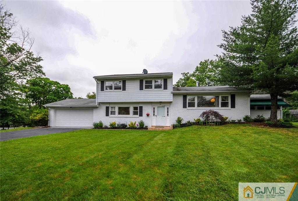 22 Colburn Road East Brunswick, NJ 08816 - Photo 1 of 20 Gallery Image 1