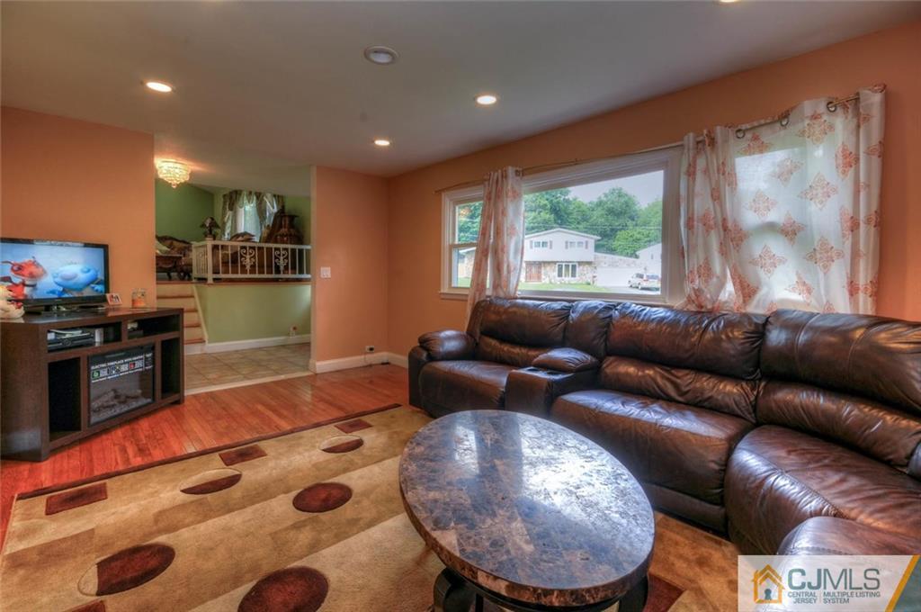22 Colburn Road East Brunswick, NJ 08816 - Photo 12 of 20 Gallery Image 12