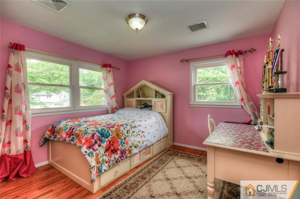 22 Colburn Road East Brunswick, NJ 08816 - Photo 17 of 20 Gallery Image 17