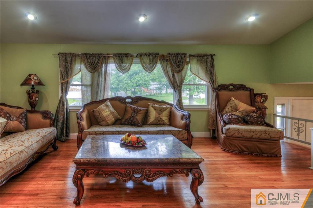 22 Colburn Road East Brunswick, NJ 08816 - Photo 6 of 20 Gallery Image 6