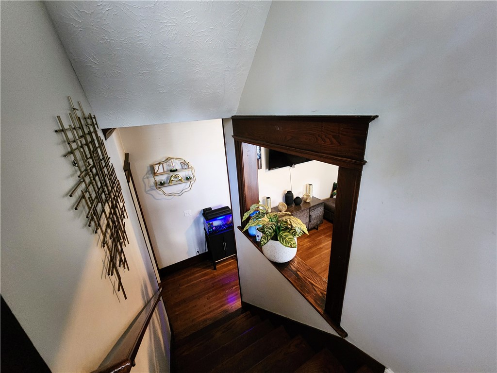 674 Parsells Avenue Rochester, NY 14609 - Photo 11 of 19