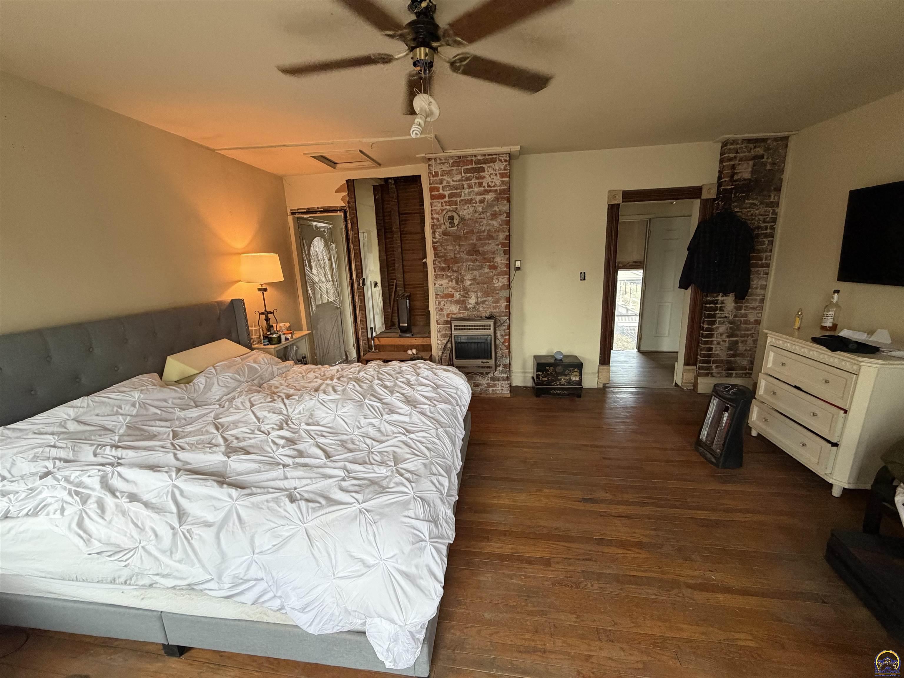 335 Southwest Western Avenue Topeka, KS 66606 - Photo 19 of 22