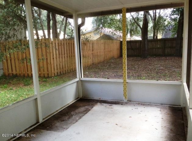12885 Beaubien Road Jacksonville, FL 32258 - Photo 8 of 10 Screened porch