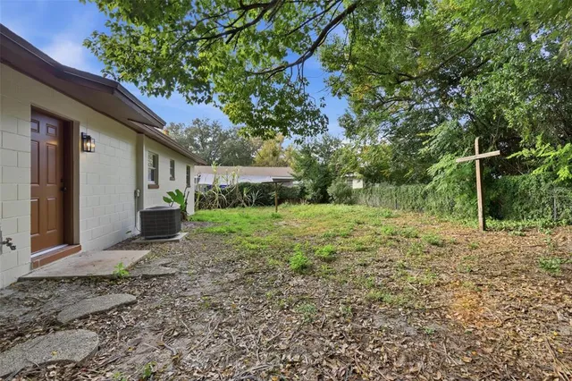 $239,900 | 225 West Volusia Avenue, Deland, FL 32720