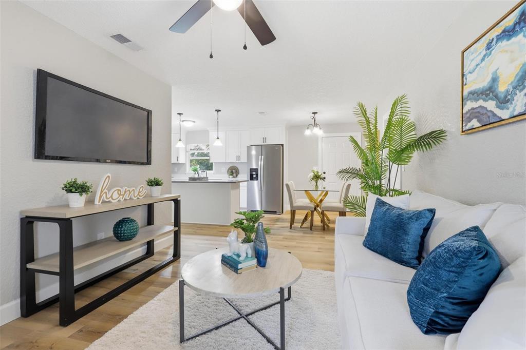 225 West Volusia Avenue Deland, FL 32720 - Photo 5 of 24