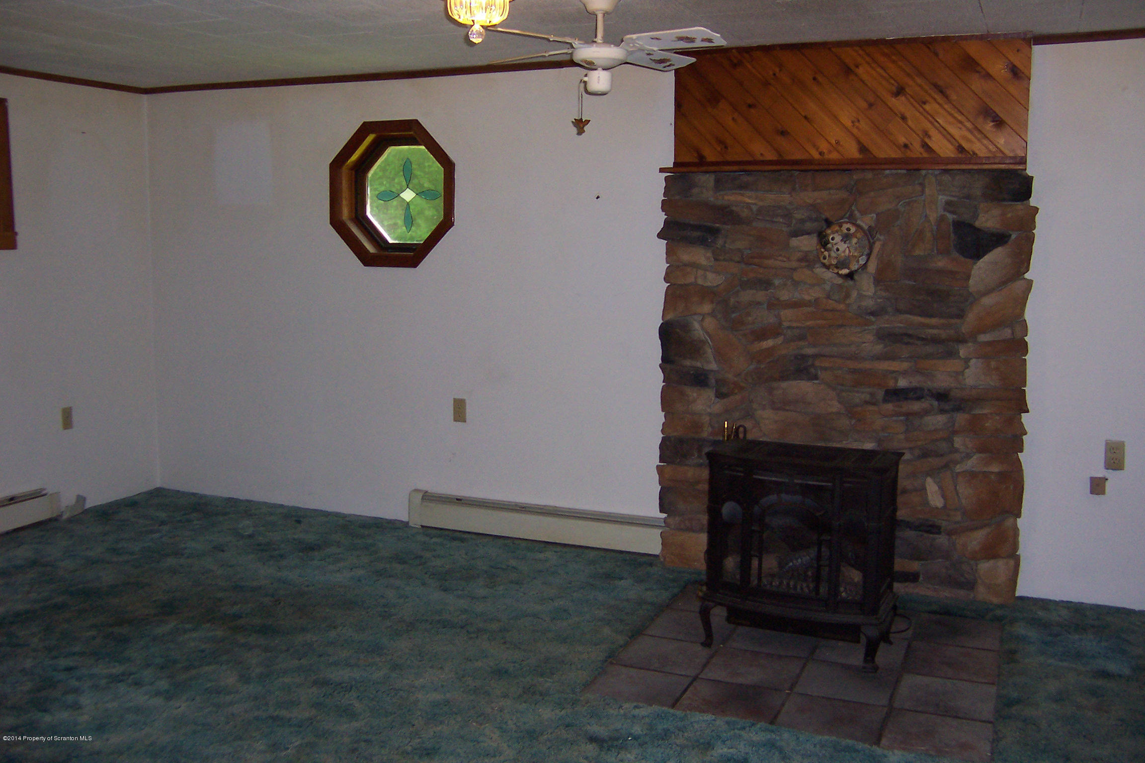 115 Shafer Road Thompson, PA 18465 - Photo 3 of 11 Gallery Image 3