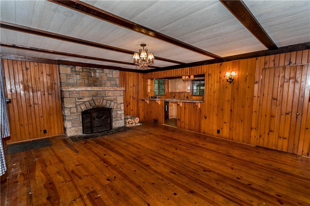 594 Nelson Road Farmington, PA 15437 - Photo 2 of 16 Gallery Image 2