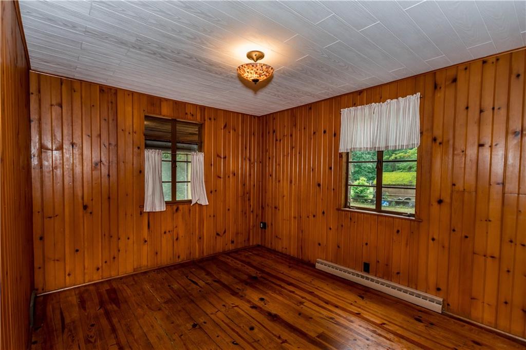 594 Nelson Road Farmington, PA 15437 - Photo 11 of 16 Gallery Image 11