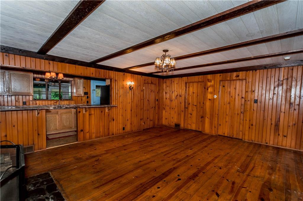 594 Nelson Road Farmington, PA 15437 - Photo 4 of 16 Gallery Image 4