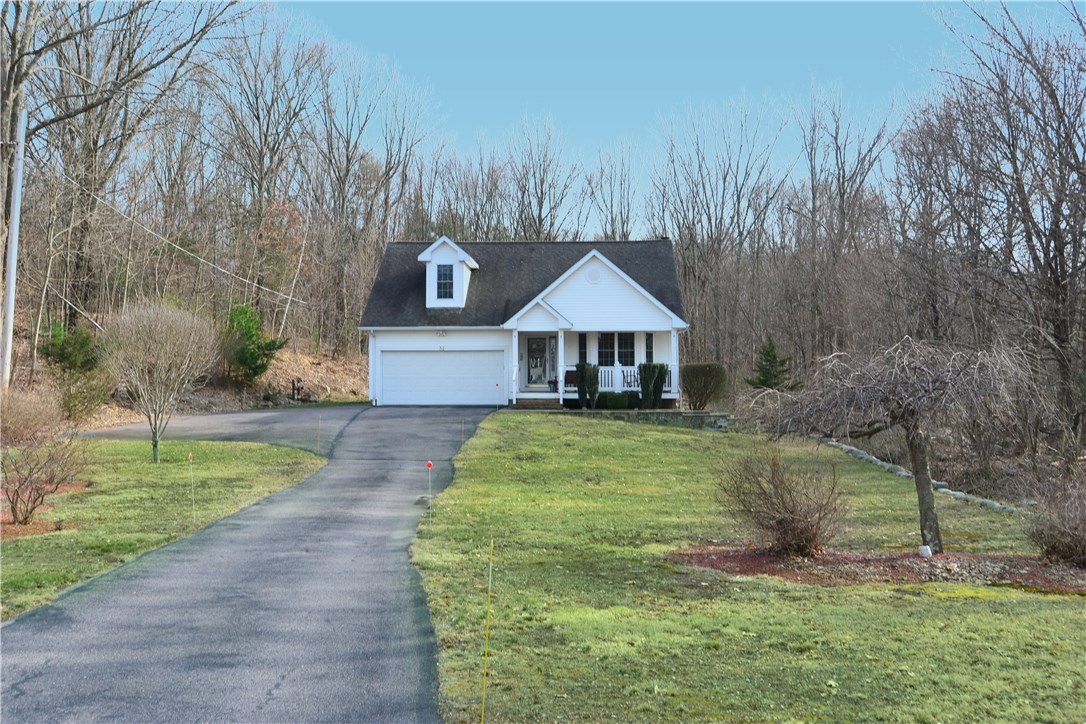 32 Blueberry Hill Road Woonsocket, RI 02895 - Photo 2 of 31