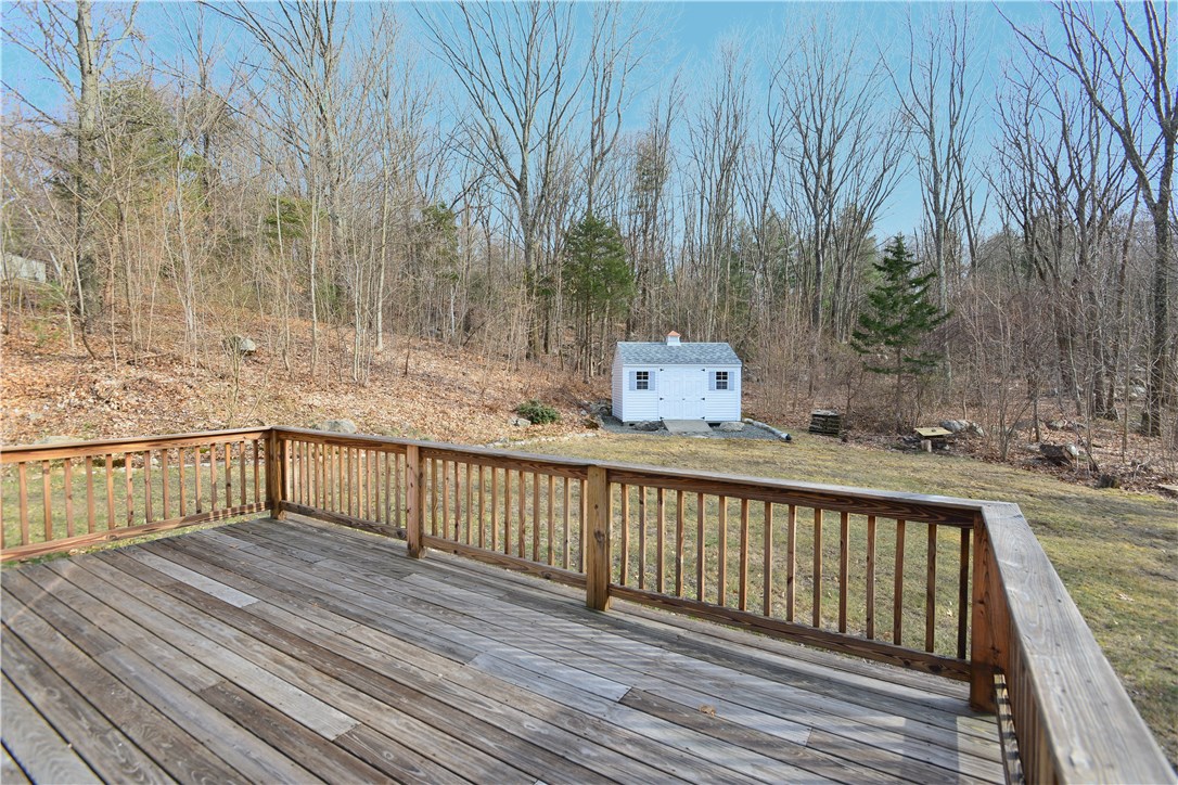 32 Blueberry Hill Road Woonsocket, RI 02895 - Photo 29 of 31