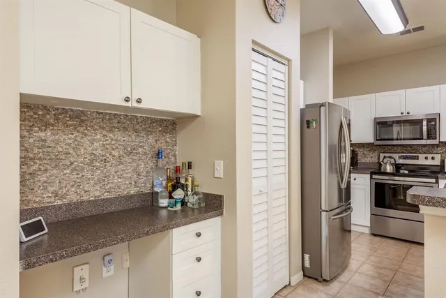 $1,800 | 2141 Portofino Place, Unit 82828, Palm Harbor, FL 34683