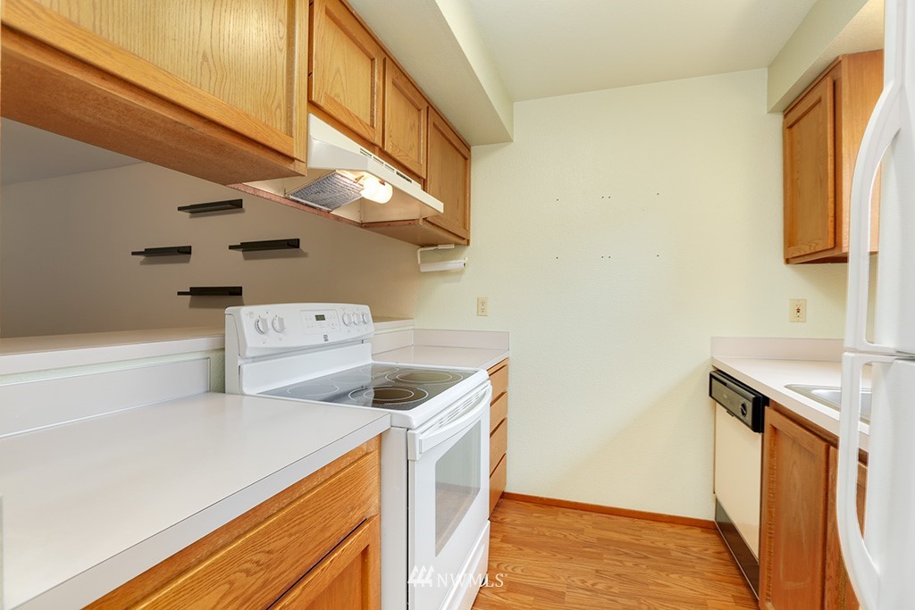 18910 Bothell Everett Highway, Unit A2 Bothell, WA 98012 - Photo 15 of 19