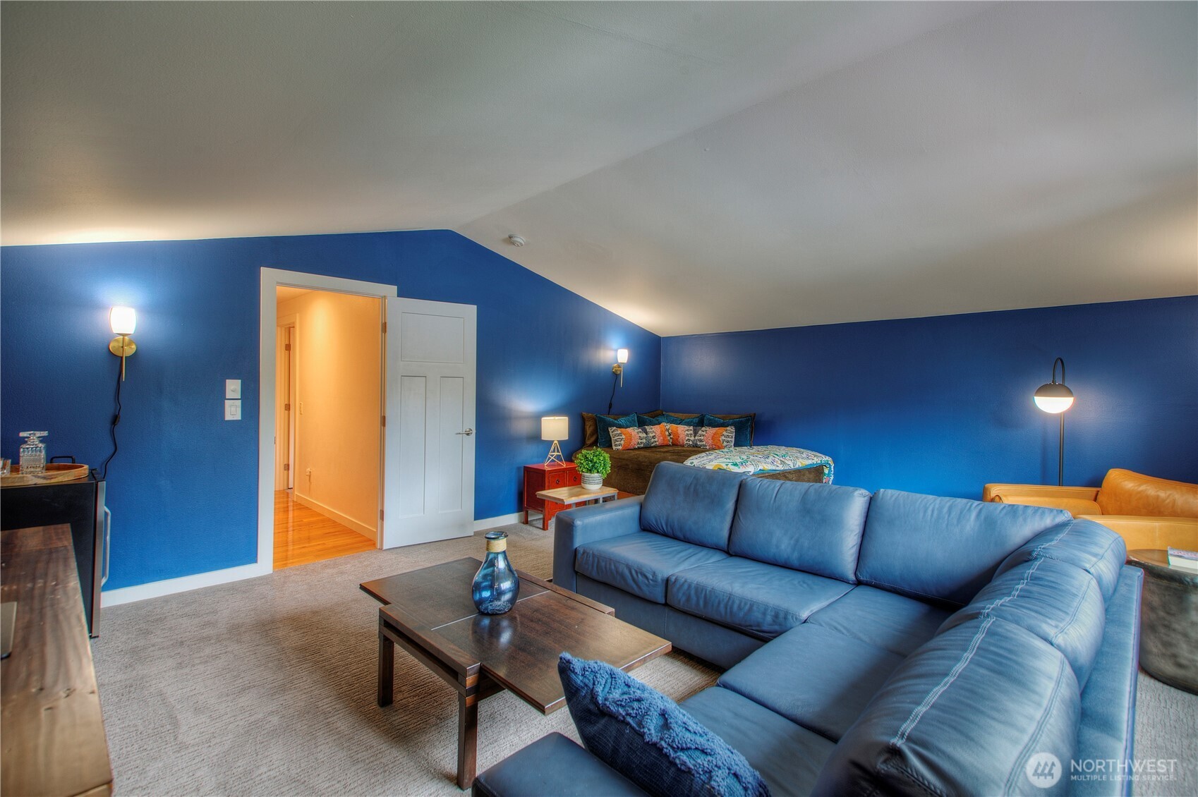 9216 224th Street Southwest Edmonds, WA 98020 - Photo 11 of 32