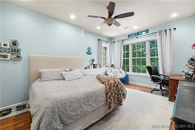 $599,000 | 88 Beacon Hill Drive, Lake Ozark, MO 65049