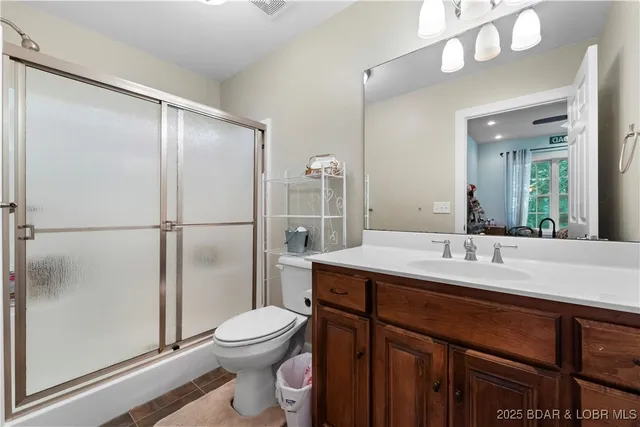 $599,000 | 88 Beacon Hill Drive, Lake Ozark, MO 65049