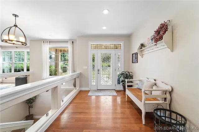 $599,000 | 88 Beacon Hill Drive, Lake Ozark, MO 65049