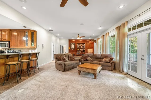 $599,000 | 88 Beacon Hill Drive, Lake Ozark, MO 65049