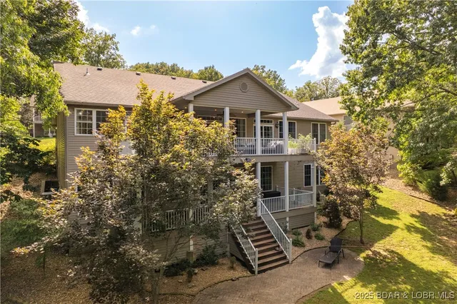 $599,000 | 88 Beacon Hill Drive, Lake Ozark, MO 65049