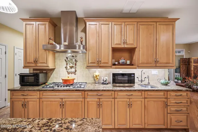 $1,600,000 | 24 Parkside Drive, Jackson, NJ 08527