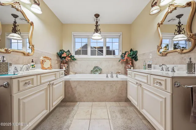 $1,600,000 | 24 Parkside Drive, Jackson, NJ 08527