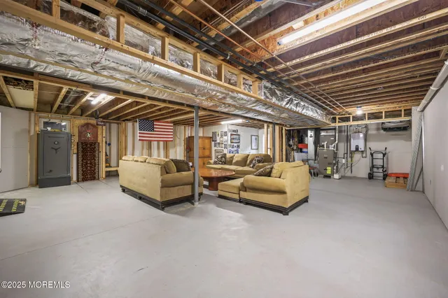 $1,600,000 | 24 Parkside Drive, Jackson, NJ 08527