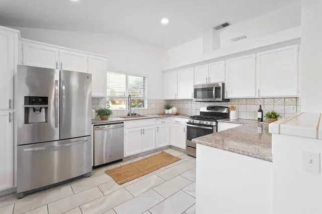 $499,000 | 2255 McAllister Lane, Riverbank, CA 95367