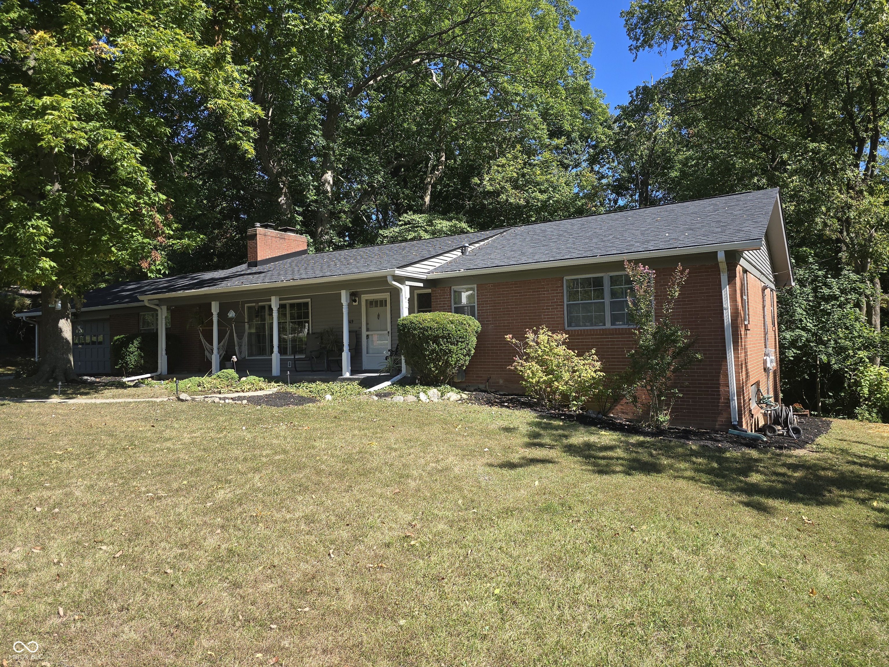 6149 Brokenhurst Road Indianapolis, IN 46220 - Photo 4 of 83