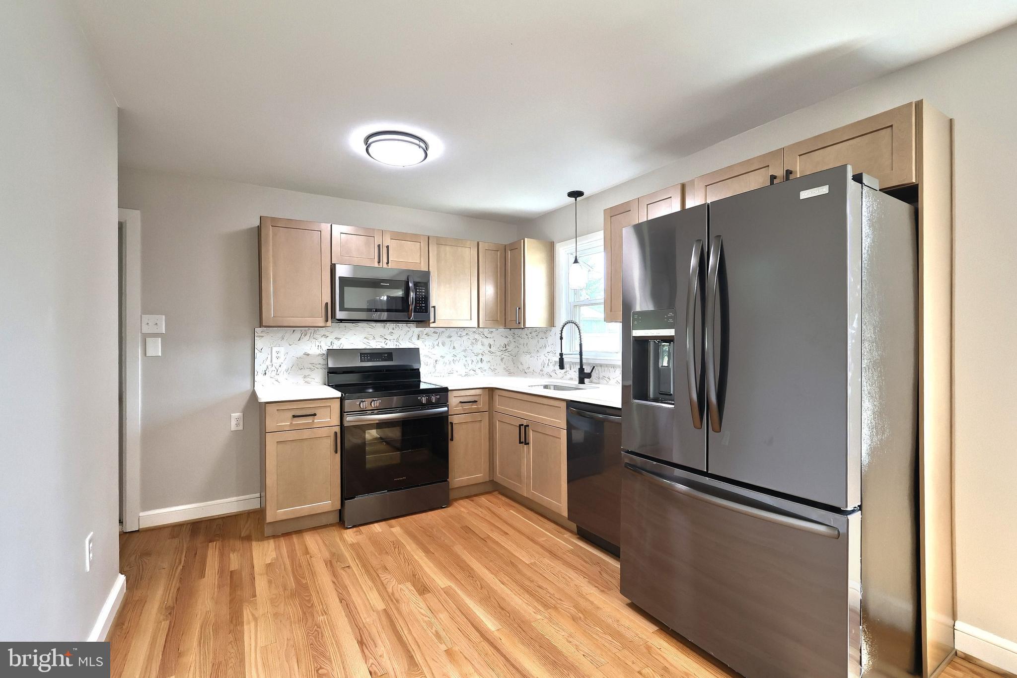 957 Greenbriar Road York, PA 17404 - Photo 29 of 61 Gallery Image 29