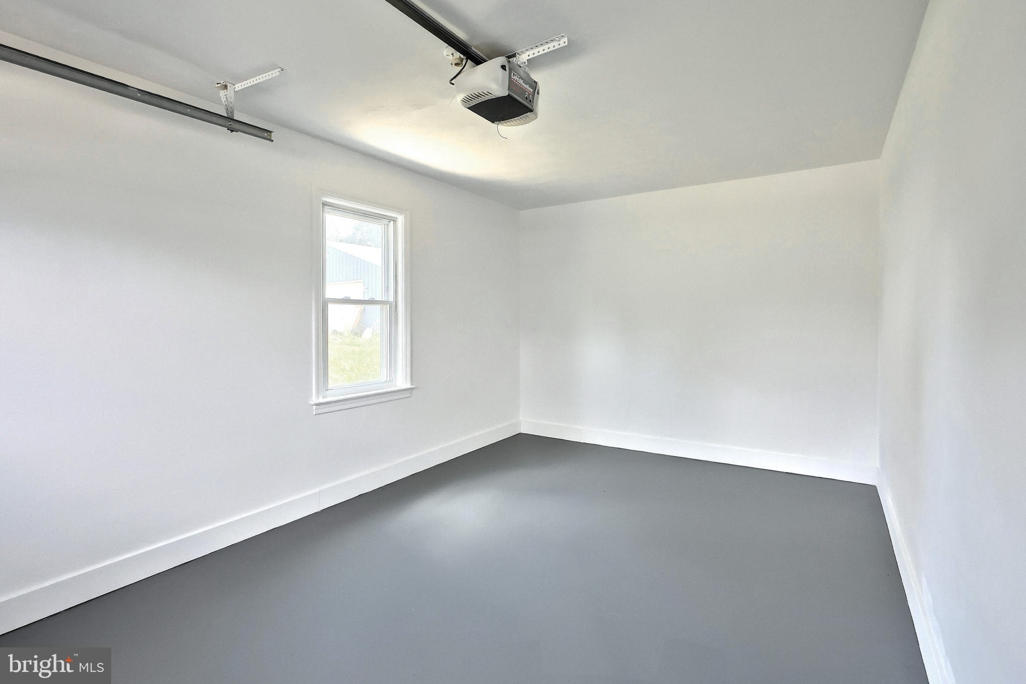 957 Greenbriar Road York, PA 17404 - Photo 40 of 61 Gallery Image 40