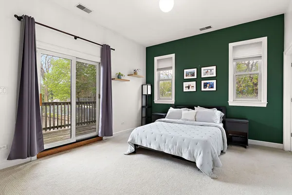 $459,000 | 1801 North Kedzie Avenue, Unit 201, Chicago, IL 60647
