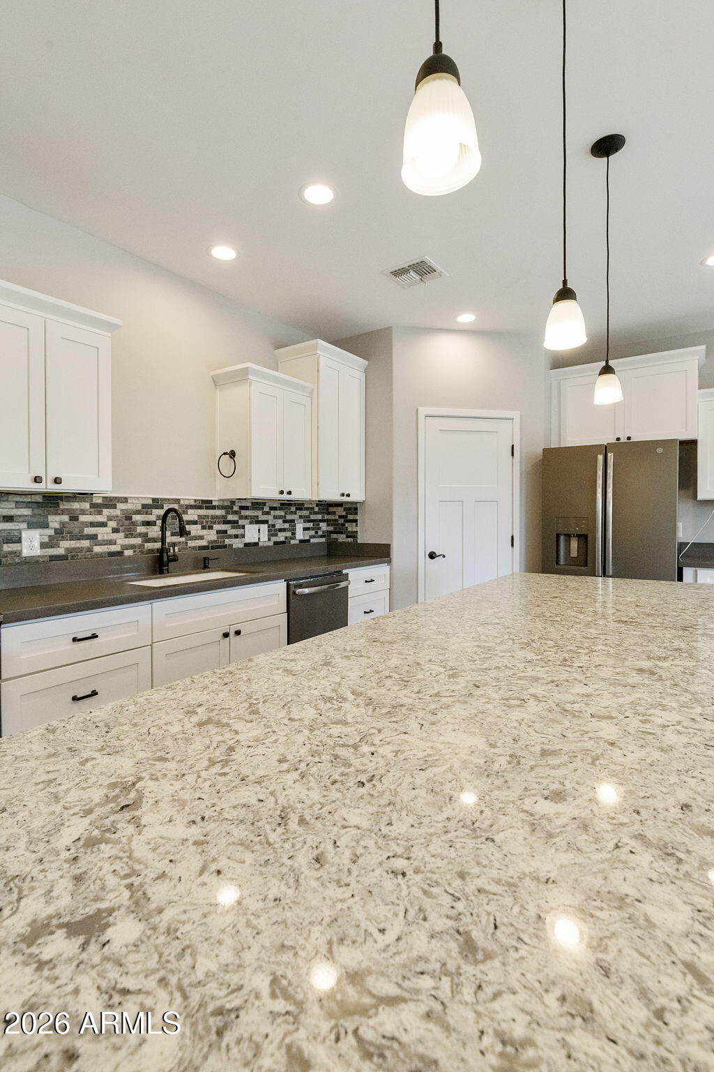 973 North Boyd Road Apache Junction, AZ 85119 - Photo 20 of 60 Oversized granite island