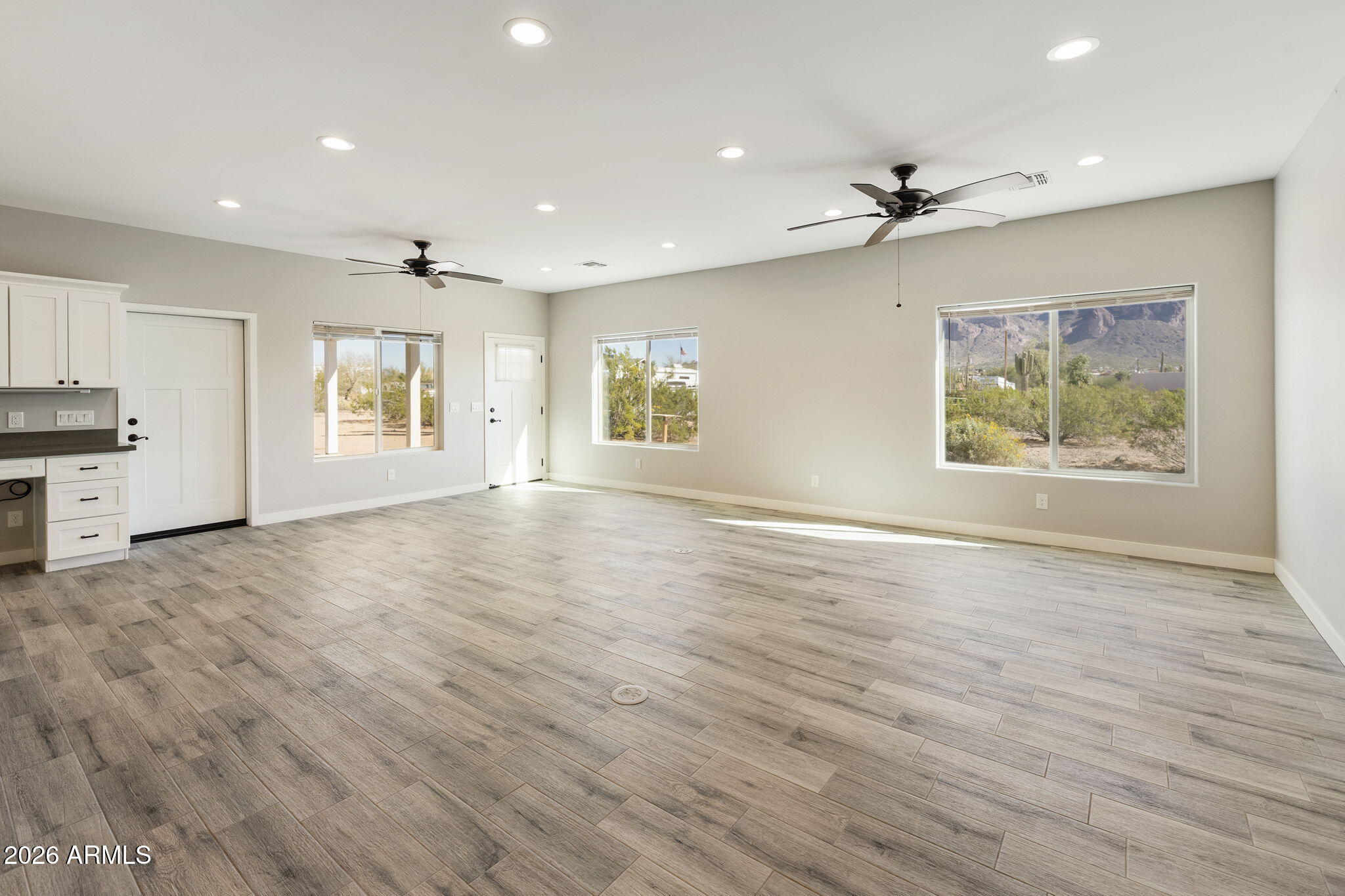 973 North Boyd Road Apache Junction, AZ 85119 - Photo 41 of 60 Great room